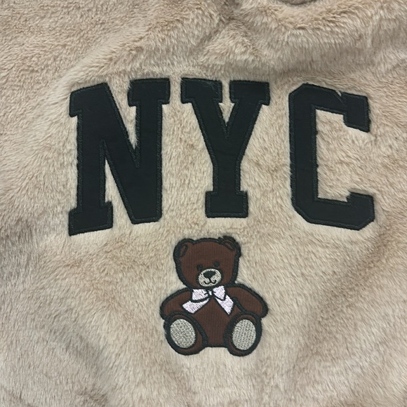 Cult favorite women’s NYC teddy bear tan fleece pull over hoodie size XL - Picture 2 of 6